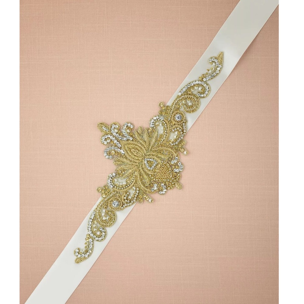 NWT Crystal Bridal Belt Rhinestone Wedding Sash - Picture 3 of 7